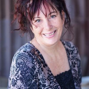 Meet your Posher, Cherie